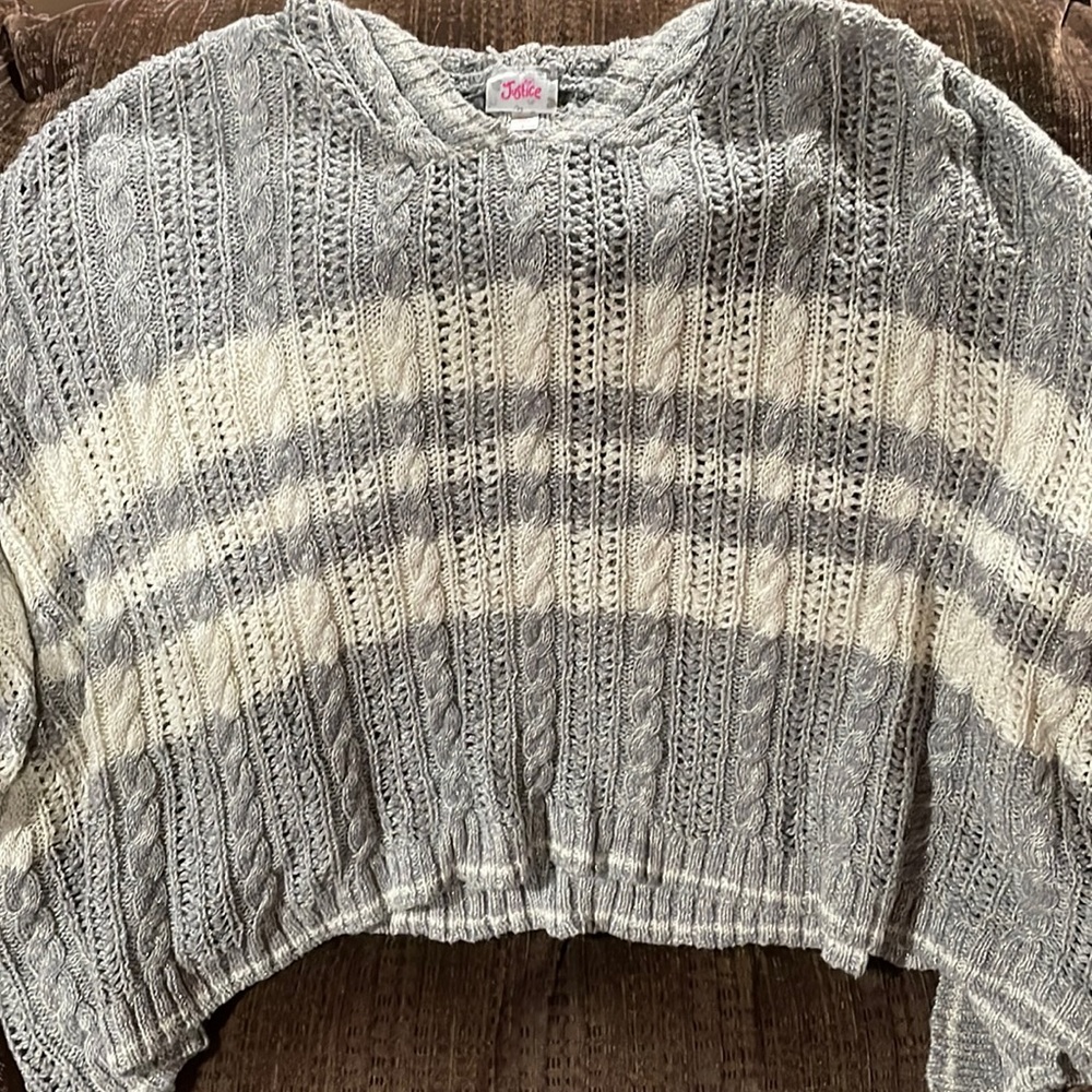 Justice poncho